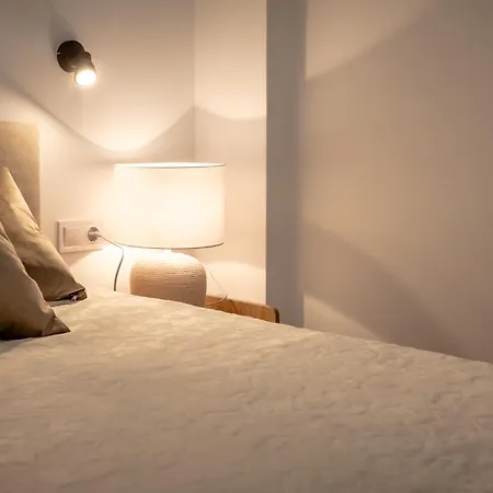 чудовий новий лофт поруч з містом наук Apartment